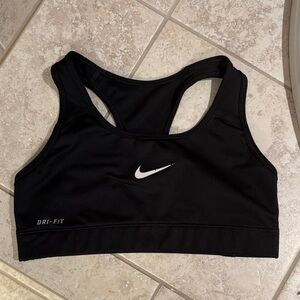 Nike Black Dri-FIT Sports Bra size M